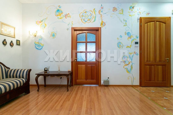 
  Продается 2-комн. квартира, 88.5 м², Вокзальная магистраль ул, д. 10
. Фото 8.