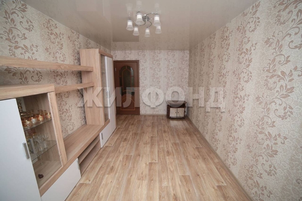
  Продается 2-комн. квартира, 44 м², Титова ул, д. 47/1
. Фото 2.