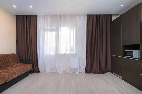 
  Сдается посуточно 1-комн. квартира, 40 м², Фабричная ул, д. 22
. Фото 13.