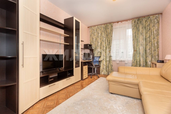 
  Продается 1-комн. квартира, 36.8 м², Молодежная ул, д. 8
. Фото 1.