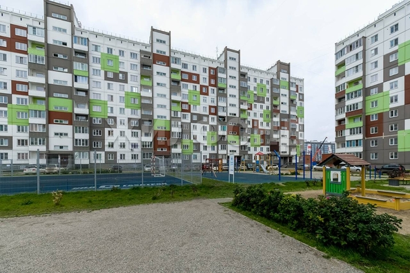 
  Продается 1-комн. квартира, 32.6 м², Титова ул, д. 276
. Фото 2.