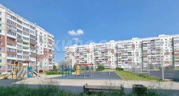 
  Продается 1-комн. квартира, 32.6 м², Титова ул, д. 276
. Фото 6.