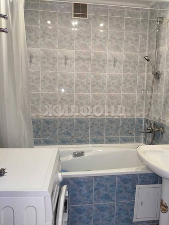 
  Продается 1-комн. квартира, 42.2 м², Кошурникова ул, д. 10
. Фото 10.