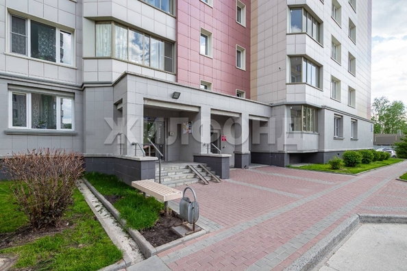 
  Продается 2-комн. квартира, 68.4 м², Рассветная ул, д. 6
. Фото 2.