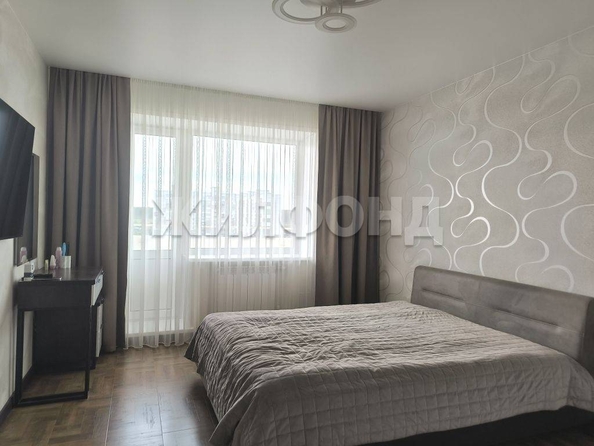 
  Продается 3-комн. квартира, 72.7 м², Спортивная ул, д. 21
. Фото 5.