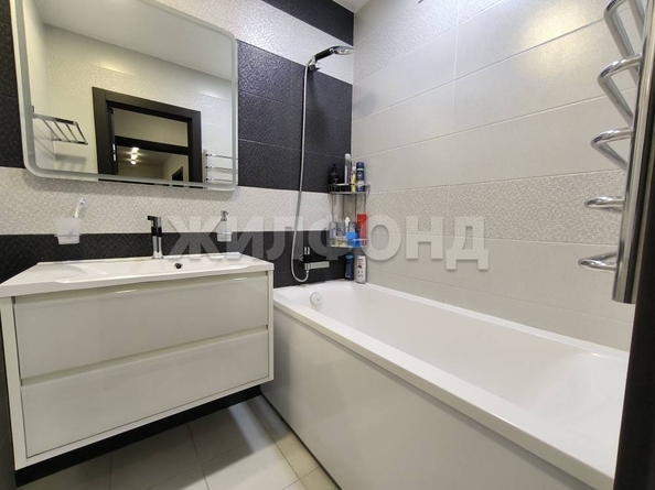 
  Продается 3-комн. квартира, 72.7 м², Спортивная ул, д. 21
. Фото 7.