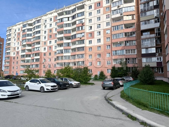 
  Продается 3-комн. квартира, 72.7 м², Спортивная ул, д. 21
. Фото 4.