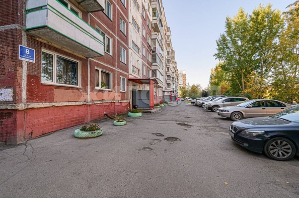 
  Продается 3-комн. квартира, 61.6 м², Железнодорожная ул, д. 8
. Фото 13.