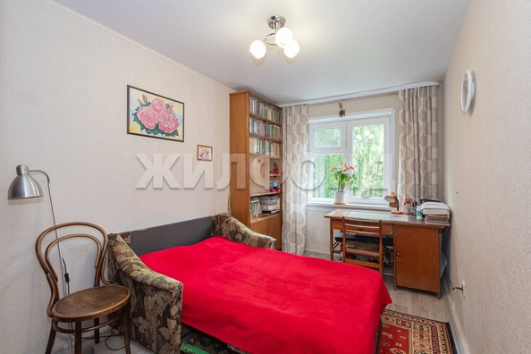 
  Продается 3-комн. квартира, 58.8 м², Жемчужная ул, д. 32
. Фото 3.