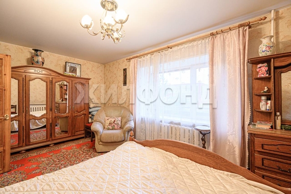 
  Сдается 3-комн. квартира, 87 м², Революции ул, д. 28
. Фото 8.