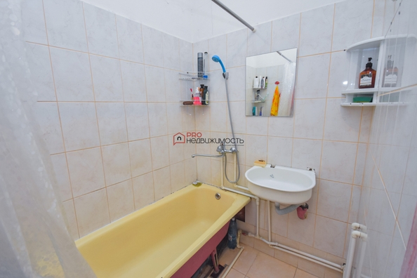 
  Продается комната, 14.3 м², Республиканская ул, д. 11
. Фото 9.