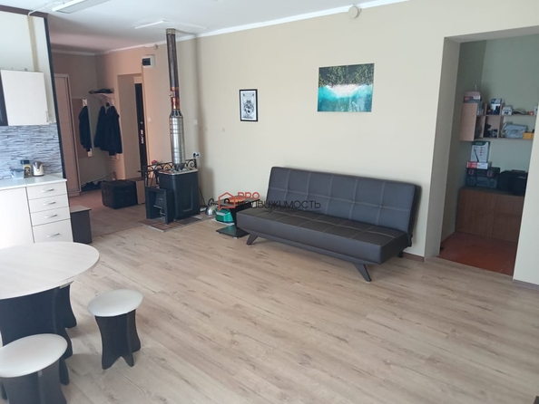 
  Продается 2-комн. квартира, 56 м², 50 лет Октября ул, д. 27
. Фото 3.