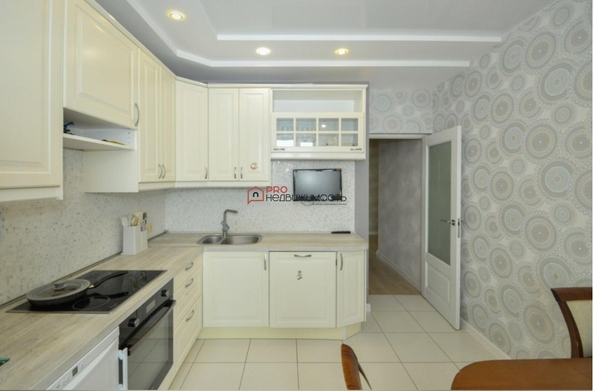 
  Продается 3-комн. квартира, 86 м², ЖК Радужный каскад, б/с 19
. Фото 2.