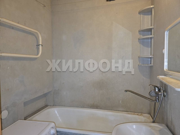 
  Продается 2-комн. квартира, 58.9 м², Поселок Кольцово, д. 17
. Фото 9.
