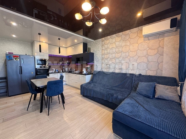 
  Продается 3-комн. квартира, 72.2 м², Краснообск, д. 103
. Фото 5.