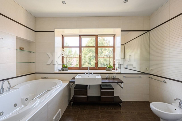 
  Продается дом, 476.8 м², СНТ Электрон (Кубовинский сельсовет)
. Фото 36.