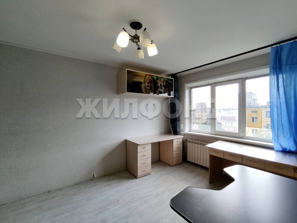 
  Продается 1-комн. квартира, 32.4 м², Промышленная ул, д. 10
. Фото 2.