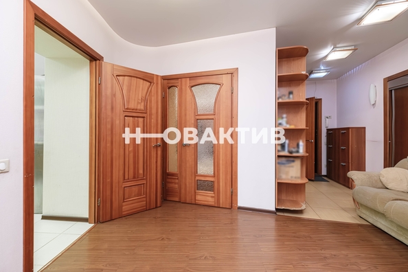 
  Продается 3-комн. квартира, 141.9 м², Зыряновская ул, д. 57
. Фото 10.