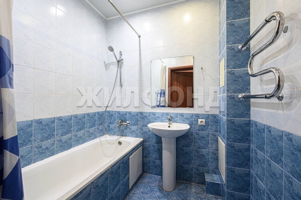
  Продается 2-комн. квартира, 70.3 м², Орджоникидзе ул, д. 30
. Фото 26.