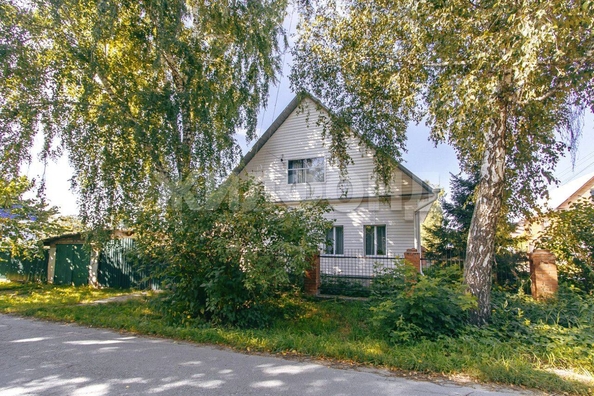
  Продается дом, 180 м², Новосибирск
. Фото 2.