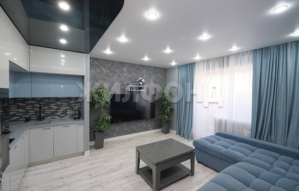 
  Продается 2-комн. квартира, 64.7 м², Плахотного ул, д. 72/1
. Фото 1.