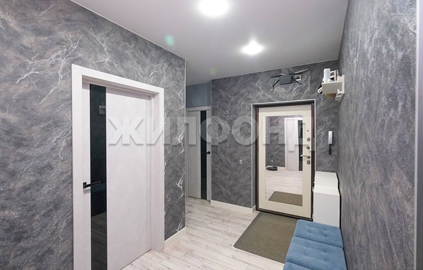 
  Продается 2-комн. квартира, 64.7 м², Плахотного ул, д. 72/1
. Фото 11.