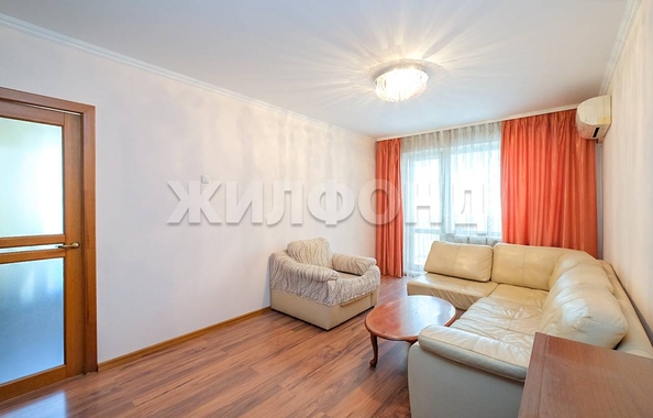 
  Продается 3-комн. квартира, 56.3 м², Кропоткина ул, д. 136
. Фото 1.