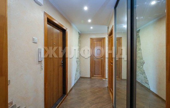 
  Продается 3-комн. квартира, 56.3 м², Кропоткина ул, д. 136
. Фото 8.