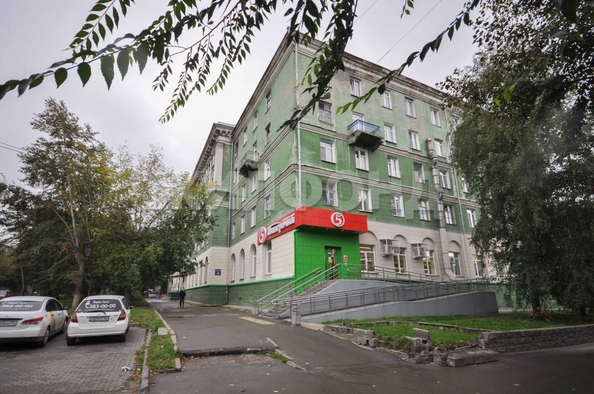 
  Продается комната, 9.9 м², Ватутина ул, д. 4
. Фото 2.