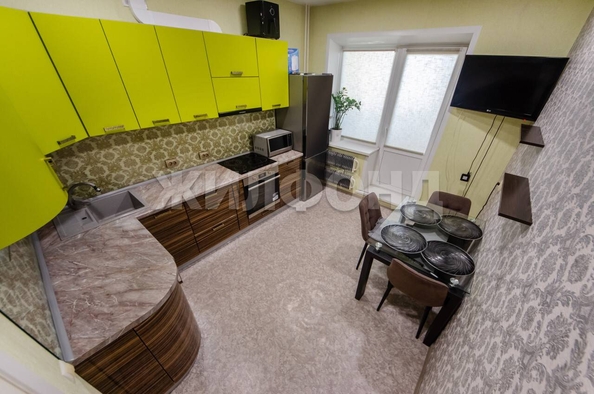 
  Продается 1-комн. квартира, 40.1 м², Фламинго ул, д. 19
. Фото 3.
