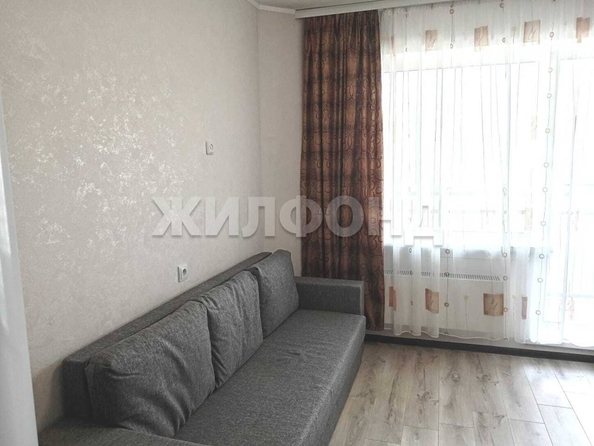 
  Продается студия, 18 м², Титова ул, д. 256
. Фото 3.