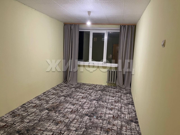 
  Продается 2-комн. квартира, 44 м², Зорге ул, д. 241
. Фото 9.