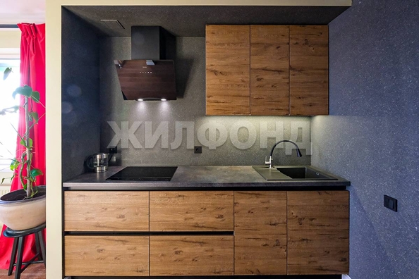 
  Продается 2-комн. квартира, 82.8 м², Добролюбова ул, д. 18/1
. Фото 9.