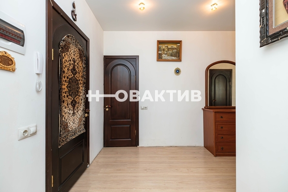 
  Продается 2-комн. квартира, 64.5 м², Галущака ул, д. 15
. Фото 7.
