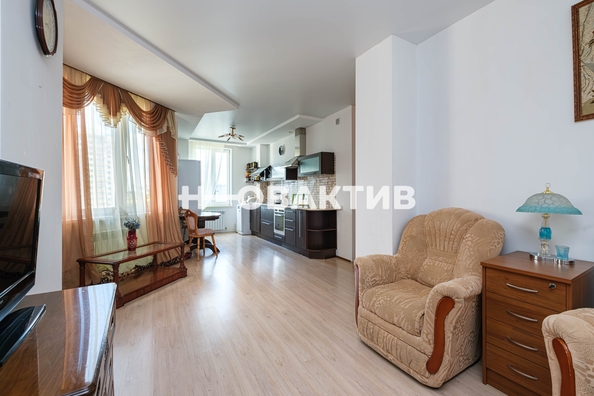 
  Продается 2-комн. квартира, 64.5 м², Галущака ул, д. 15
. Фото 13.