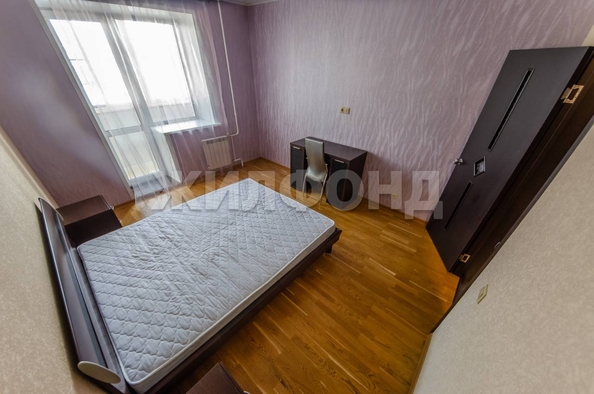 
  Продается 2-комн. квартира, 63 м², Лескова ул, д. 19
. Фото 6.