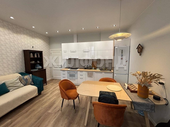 
  Продается 2-комн. квартира, 50.9 м², 1905 года ул, д. 85/3
. Фото 10.