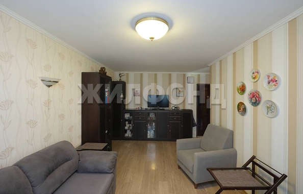 
  Продается 2-комн. квартира, 45.5 м², Кропоткина ул, д. 120
. Фото 5.