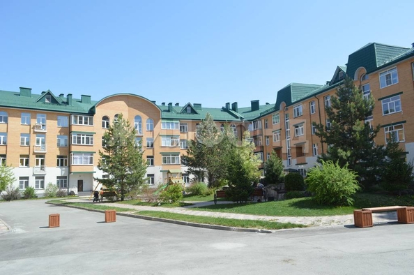 
  Продается 3-комн. квартира, 113 м², 1-е Мочищенское ш, д. 150
. Фото 1.