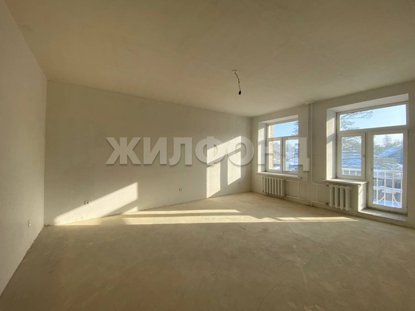 
  Продается 3-комн. квартира, 117.6 м², 1-е Мочищенское ш, д. 150
. Фото 2.