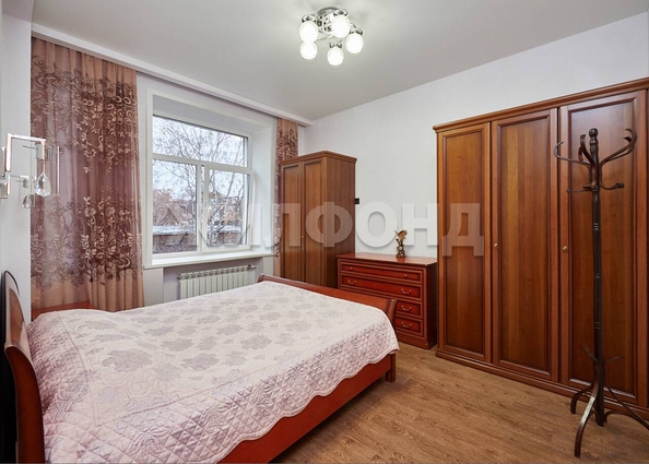 
  Продается 3-комн. квартира, 77.2 м², Крылова ул, д. 3
. Фото 7.