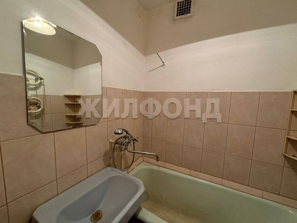 
  Продается 3-комн. квартира, 59.2 м², Зорге ул, д. 127
. Фото 2.