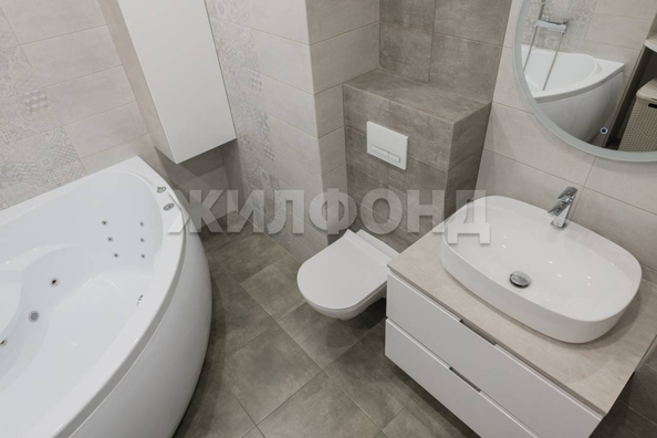 
  Продается 3-комн. квартира, 132 м², Ленина ул, д. 81
. Фото 11.