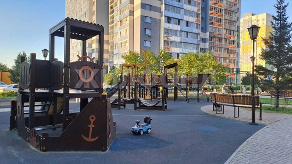 
  Продается 3-комн. квартира, 84.3 м², Ясный Берег ул, д. 6
. Фото 8.