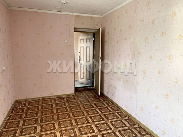 
  Продается комната, 14.2 м², Каменская ул, д. 26
. Фото 6.