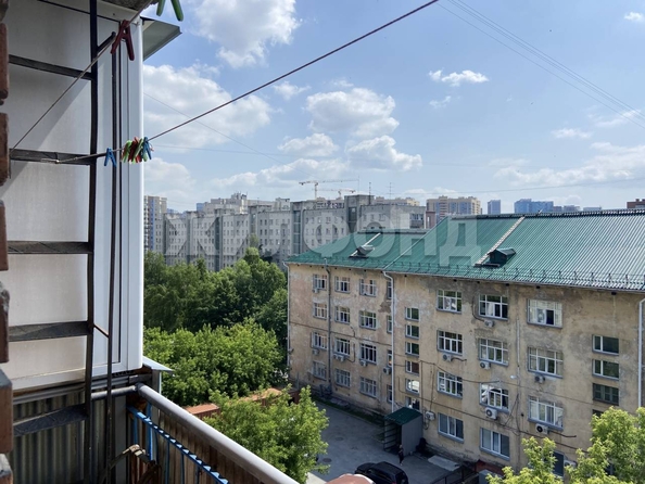 
  Продается комната, 14.2 м², Каменская ул, д. 26
. Фото 10.