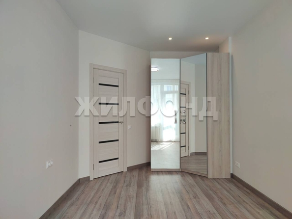 
  Продается 1-комн. квартира, 33.7 м², Галущака ул, д. 15
. Фото 6.