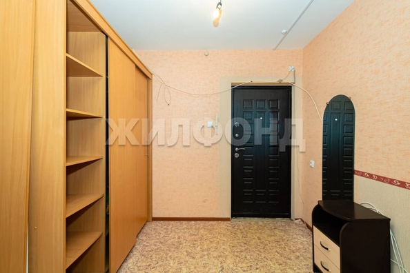 
  Продается 2-комн. квартира, 48.9 м², Петухова ул, д. 160
. Фото 13.
