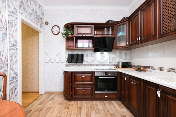 
  Продается 3-комн. квартира, 91 м², Красный пр-кт, д. 159
. Фото 7.