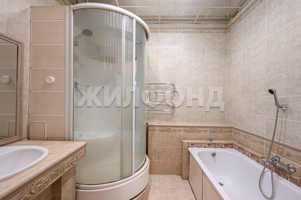 
  Продается 3-комн. квартира, 97.7 м², Красный пр-кт, д. 153б
. Фото 11.